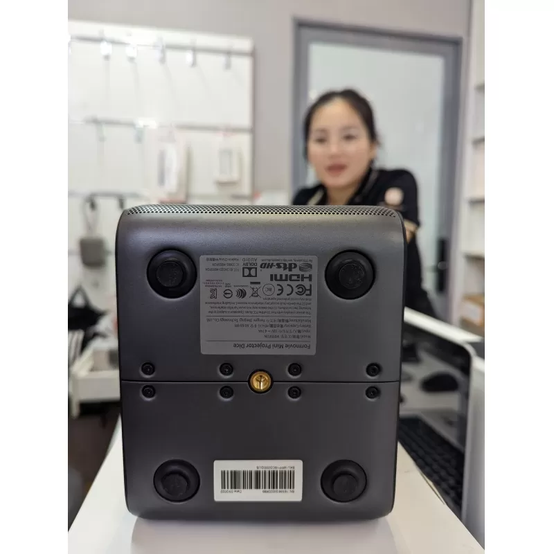 Máy Chiếu Xiaomi Formovie Mini Dice Bản Quốc Tế Pin 16000mAh