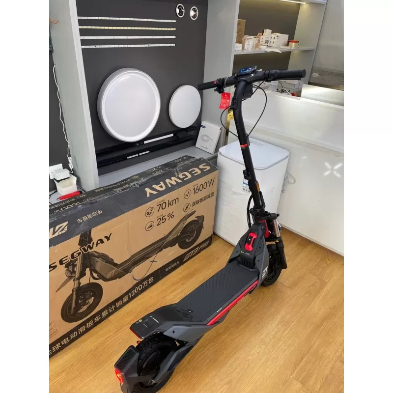 Xe Điện Scooter Segway Ninebot ZT3 Pro
