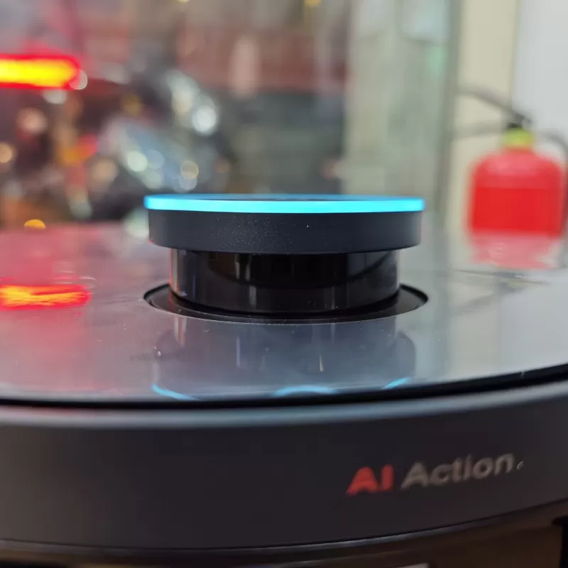 Robot Hút Bụi Lau Nhà Dreame X50 Master - Model 2025
