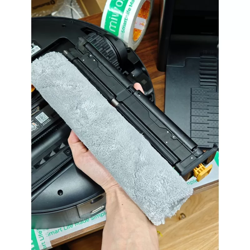 Robot Hút Bụi Lau Nhà Dreame Aqua 10 Pro Track - Hàng Chính Hãng