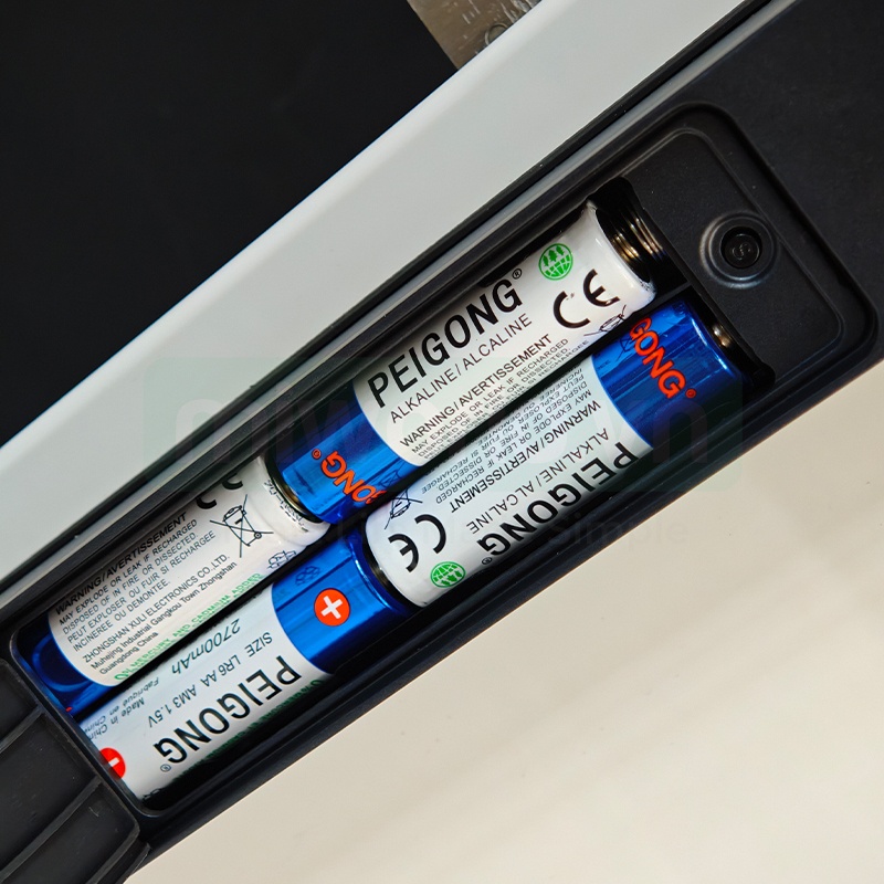 Khóa Cửa Thông Minh Cho Cửa Nhôm Lockin Slim Lock Pro